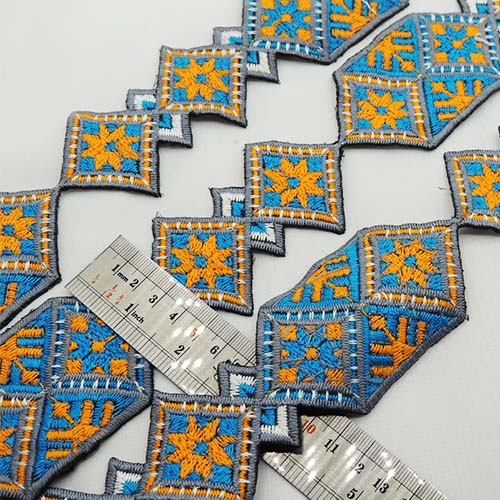 تصویر نوار سنتی لوزی بلوچی