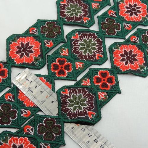 نوار سنتی  گل درشت   سبز قرمز