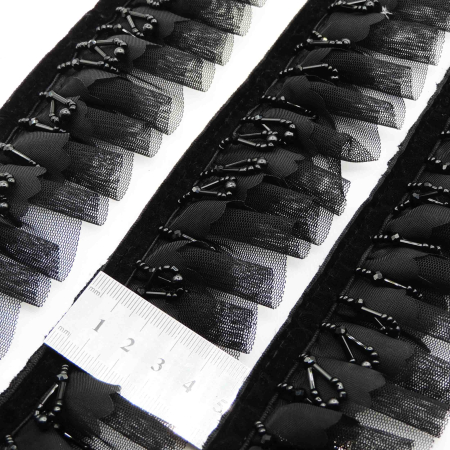 تصویر تور پلیسه آویز ملیله کریستال