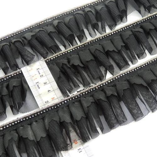 تصویر تور پلیسه حاشیه نگین طلایی