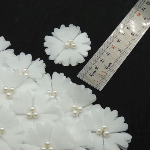 تصویر گل تزئینی لباس تک25 مرواریدی