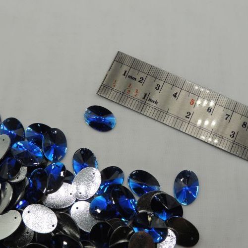 تصویر سنگ دوختنی رزینی بیضی سایز سه 