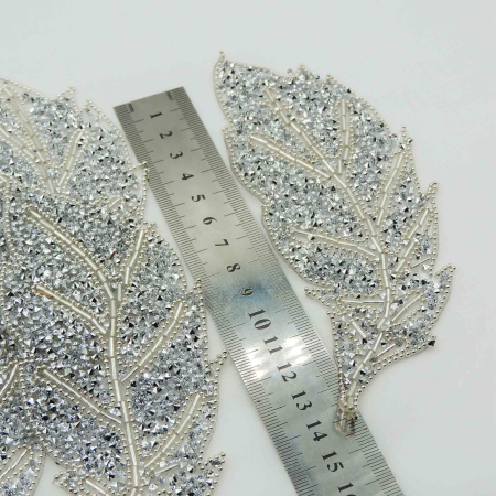 تصویر پنل لباس مجلسی لواشکی پر طاووس