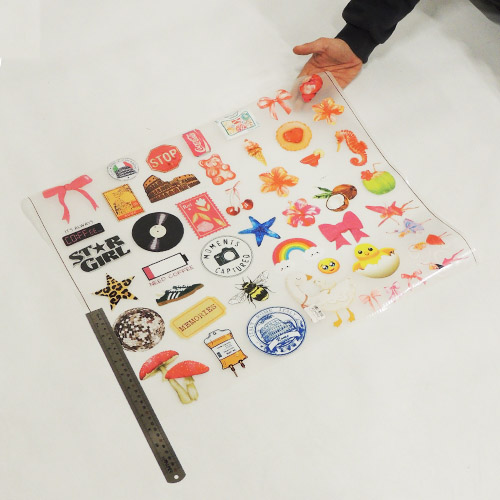 برچسب اتویی نیم متری مدل فانتزی 