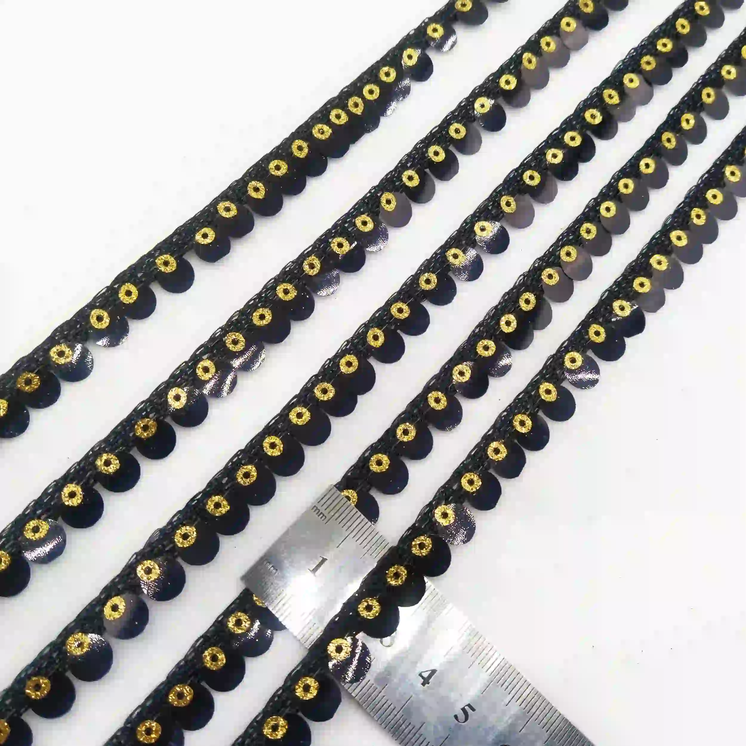 نوار پولک اکلیلی